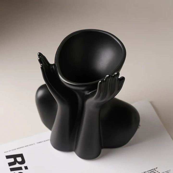 SilhouetteVase
